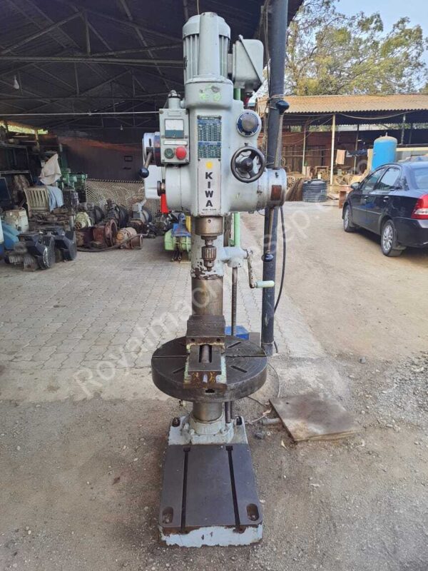 KIWA upright drilling machine