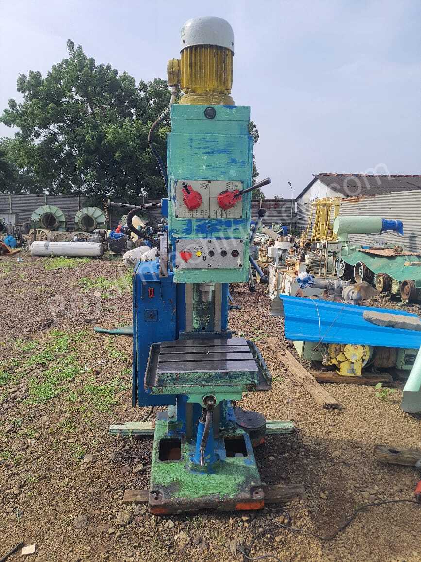 vertical drilling machine,