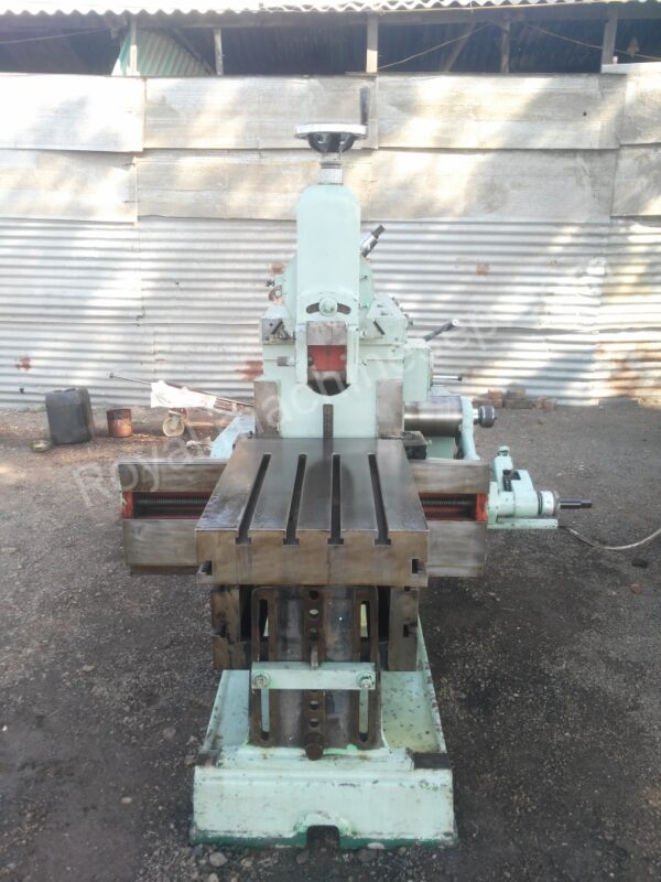 Slotting Machine or a Shaper Machine